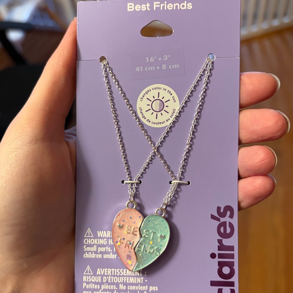 NWT- Claire's BFF color changing Heart Necklace Set - Pink and Blue